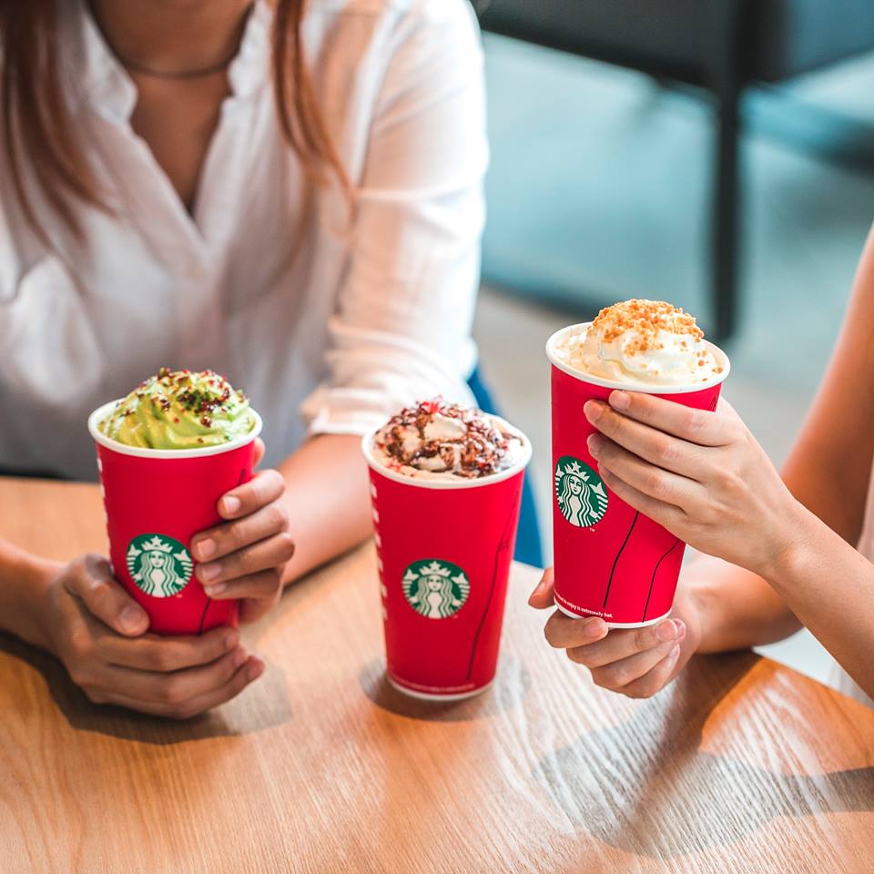 Hot Starbucks Christmas Drinks