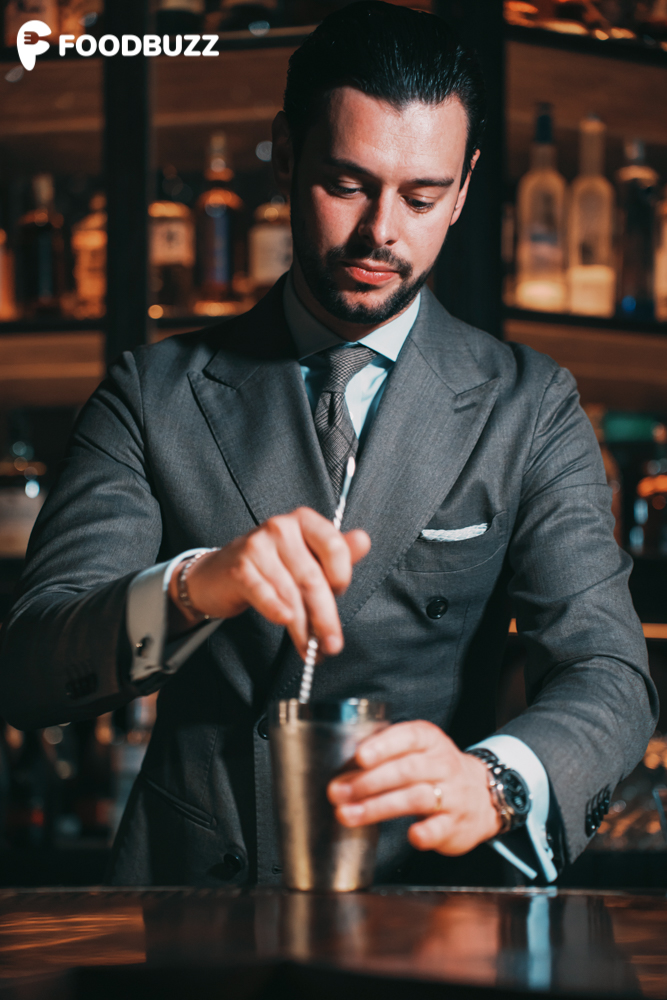 Experience the best cocktails served by the world’s class mixologists