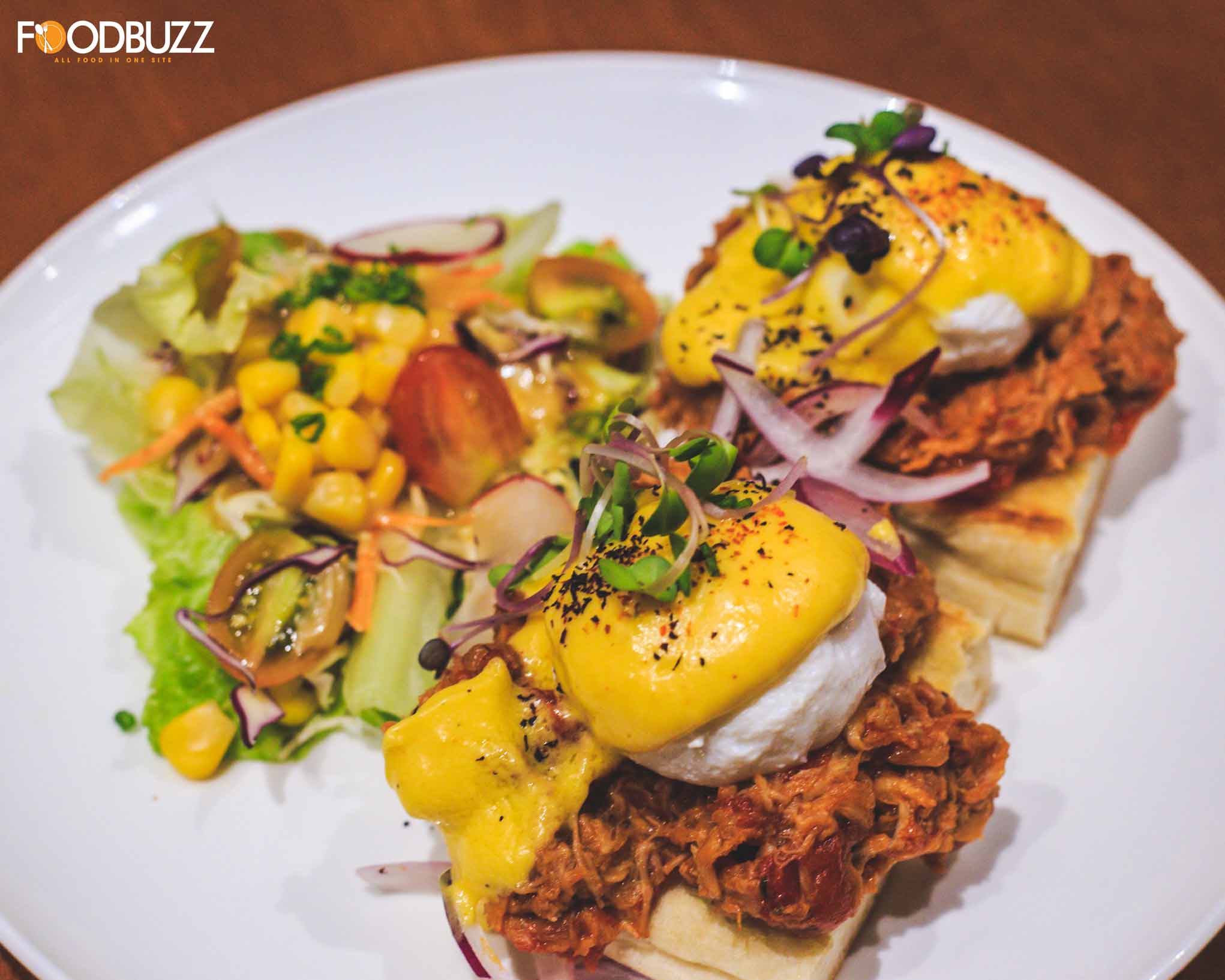 Pulled Pork Benedict